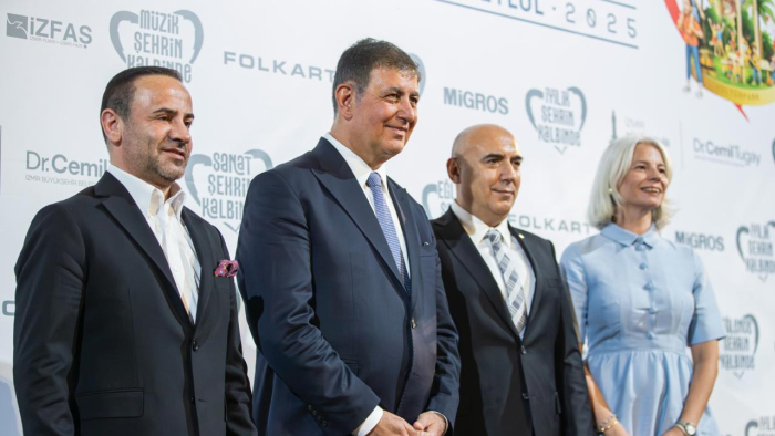 Başkan Tugay'dan İEF için İzmirlilere davet var