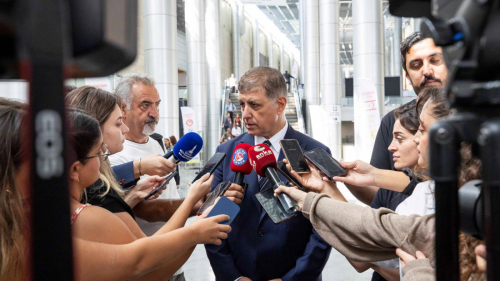 Başkan Tugay: "İşçi düşmanı değiliz, İzmir halkına karşı sorumluyuz"