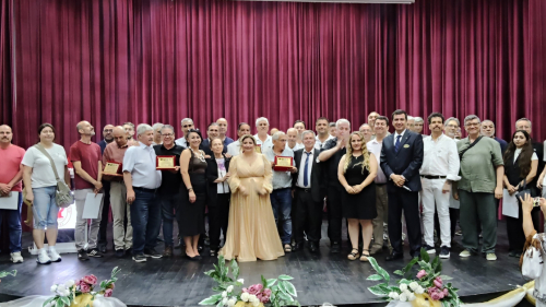 Ege’de Yılın En Anlamlı Buluşması: Babalar Günü’nde Duygu Dolu "Vizyon"