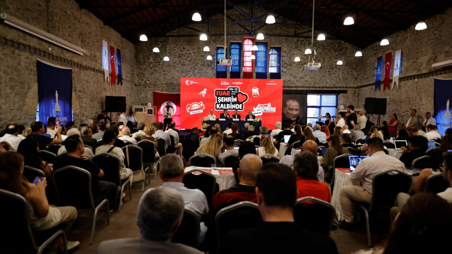 İzmir’in Kalbi 95. kez dünya için atıyor: İzmir Enternasyonal Fuarı basın toplantısı Tarihi Havagazı Fabrikası’nda gerçekleştirildi!